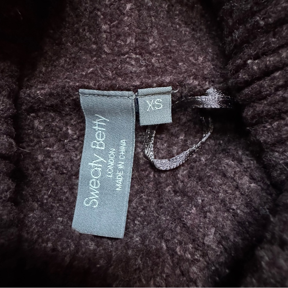 Sweaty Betty Deep Purple Knit Shakti Sweater - Picture 3 of 3